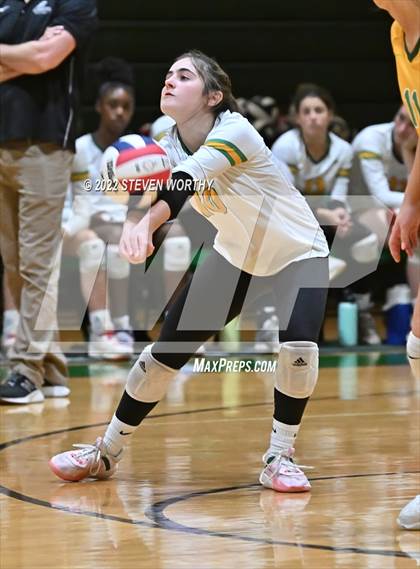 Thumbnail 2 in Green Hope @ Cardinal Gibbons photogallery.