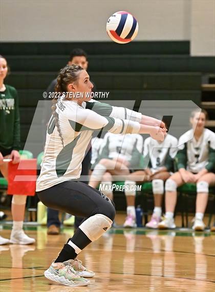Thumbnail 3 in Green Hope @ Cardinal Gibbons photogallery.