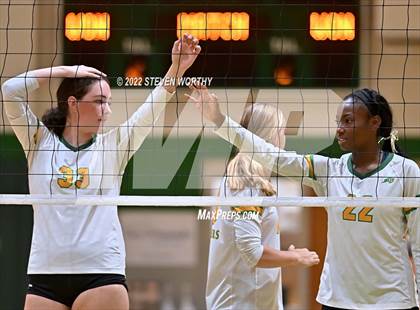 Thumbnail 2 in Green Hope @ Cardinal Gibbons photogallery.