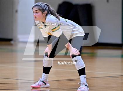 Thumbnail 2 in Green Hope @ Cardinal Gibbons photogallery.