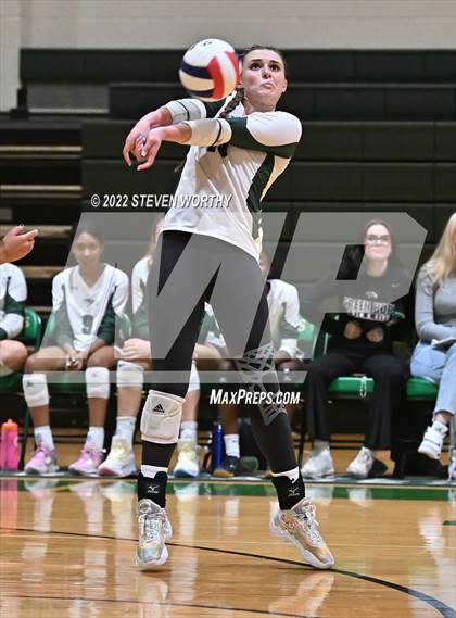 Thumbnail 3 in Green Hope @ Cardinal Gibbons photogallery.