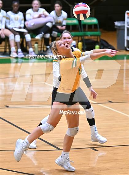 Thumbnail 2 in Green Hope @ Cardinal Gibbons photogallery.