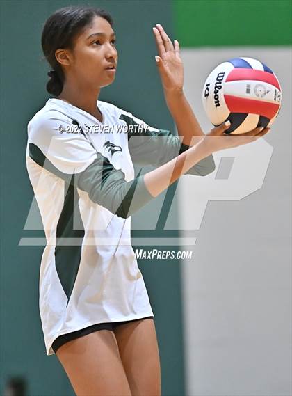Thumbnail 3 in Green Hope @ Cardinal Gibbons photogallery.