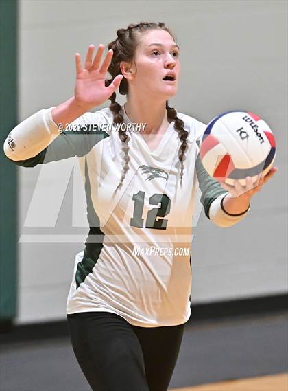 Thumbnail 1 in Green Hope @ Cardinal Gibbons photogallery.