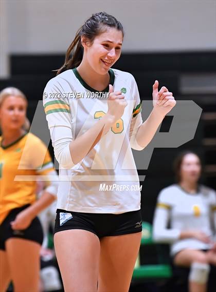 Thumbnail 3 in Green Hope @ Cardinal Gibbons photogallery.