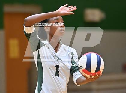 Thumbnail 3 in Green Hope @ Cardinal Gibbons photogallery.