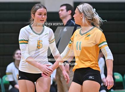 Thumbnail 3 in Green Hope @ Cardinal Gibbons photogallery.