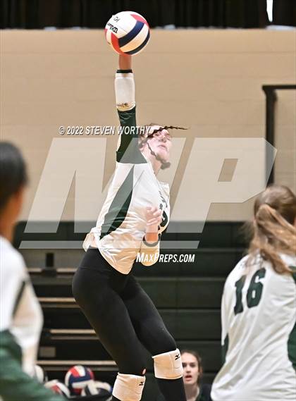Thumbnail 2 in Green Hope @ Cardinal Gibbons photogallery.