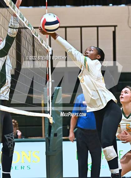 Thumbnail 2 in Green Hope @ Cardinal Gibbons photogallery.