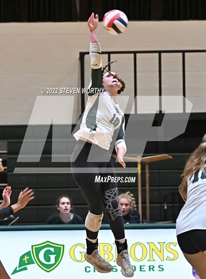 Thumbnail 3 in Green Hope @ Cardinal Gibbons photogallery.