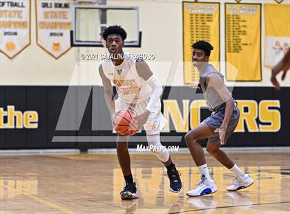 Thumbnail 3 in Matawan Regional @ St. John-Vianney photogallery.
