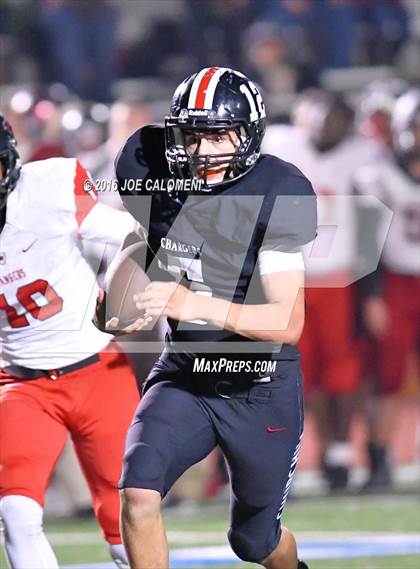 Thumbnail 2 in Churchill vs Vista Ridge (Class 6A Division II Region 4) photogallery.