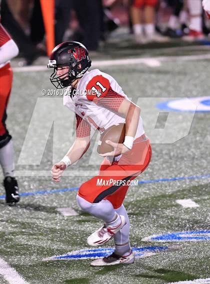 Thumbnail 2 in Churchill vs Vista Ridge (Class 6A Division II Region 4) photogallery.