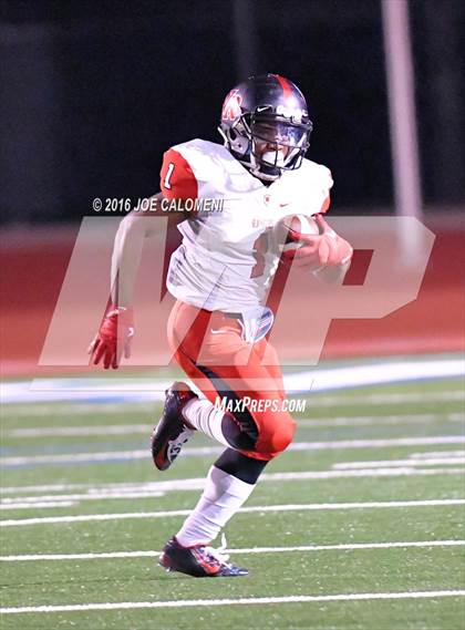 Thumbnail 3 in Churchill vs Vista Ridge (Class 6A Division II Region 4) photogallery.