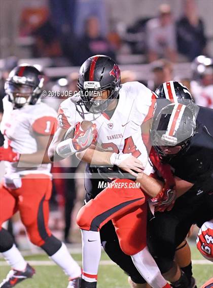 Thumbnail 3 in Churchill vs Vista Ridge (Class 6A Division II Region 4) photogallery.