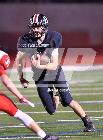 Thumbnail 2 in Churchill vs Vista Ridge (Class 6A Division II Region 4) photogallery.