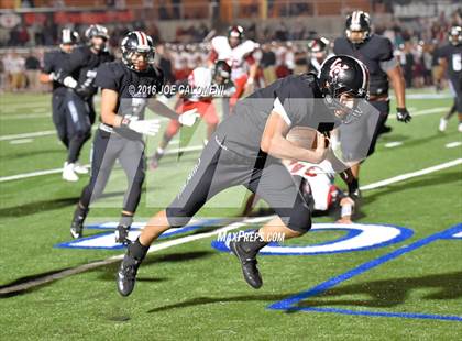 Thumbnail 3 in Churchill vs Vista Ridge (Class 6A Division II Region 4) photogallery.