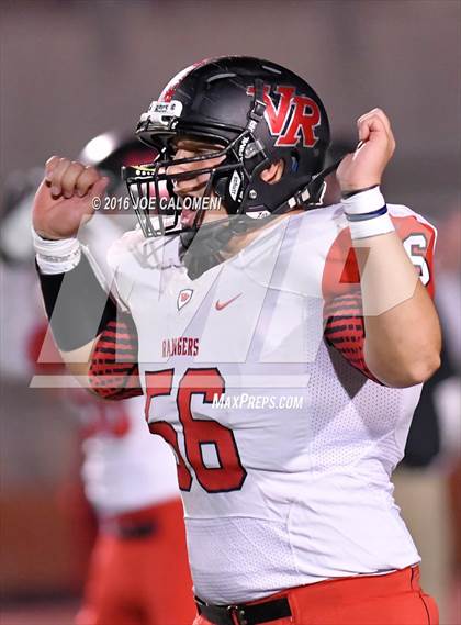 Thumbnail 1 in Churchill vs Vista Ridge (Class 6A Division II Region 4) photogallery.