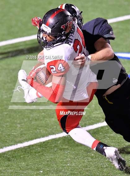 Thumbnail 1 in Churchill vs Vista Ridge (Class 6A Division II Region 4) photogallery.