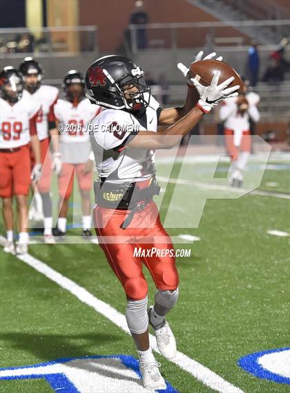 Thumbnail 2 in Churchill vs Vista Ridge (Class 6A Division II Region 4) photogallery.