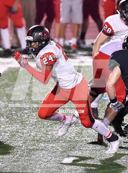 Thumbnail 1 in Churchill vs Vista Ridge (Class 6A Division II Region 4) photogallery.