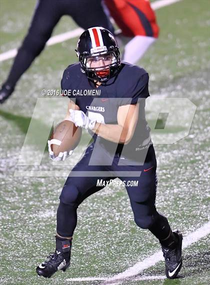 Thumbnail 1 in Churchill vs Vista Ridge (Class 6A Division II Region 4) photogallery.