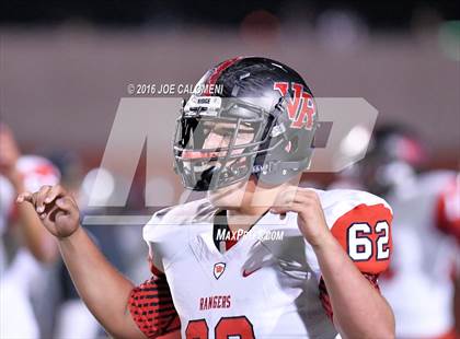 Thumbnail 2 in Churchill vs Vista Ridge (Class 6A Division II Region 4) photogallery.