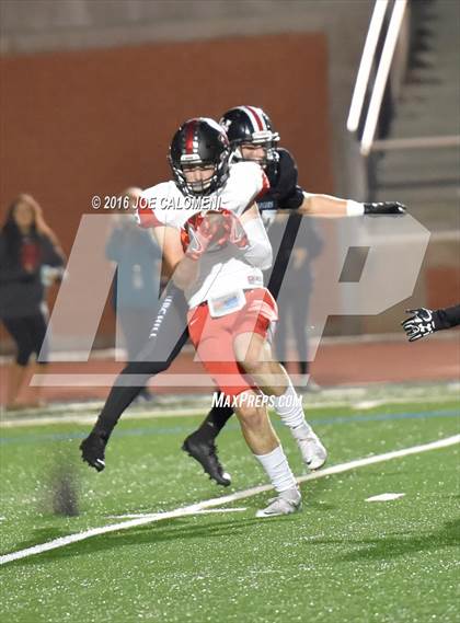 Thumbnail 1 in Churchill vs Vista Ridge (Class 6A Division II Region 4) photogallery.