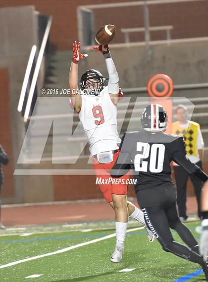 Thumbnail 2 in Churchill vs Vista Ridge (Class 6A Division II Region 4) photogallery.