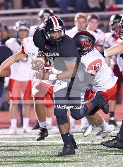 Thumbnail 3 in Churchill vs Vista Ridge (Class 6A Division II Region 4) photogallery.