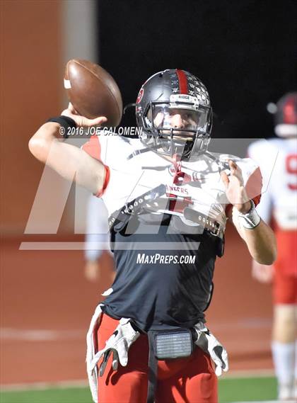 Thumbnail 3 in Churchill vs Vista Ridge (Class 6A Division II Region 4) photogallery.