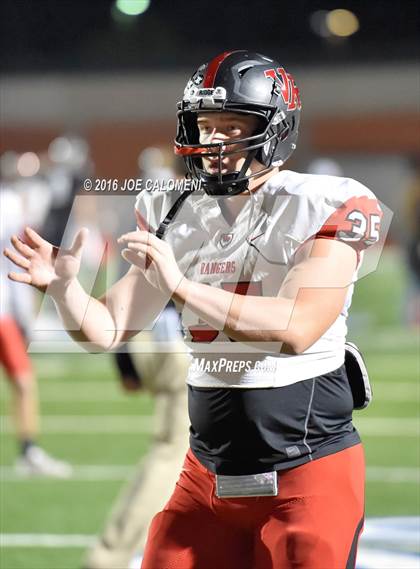 Thumbnail 2 in Churchill vs Vista Ridge (Class 6A Division II Region 4) photogallery.