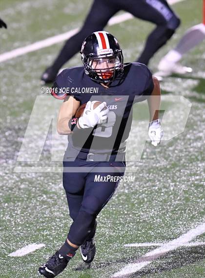 Thumbnail 3 in Churchill vs Vista Ridge (Class 6A Division II Region 4) photogallery.