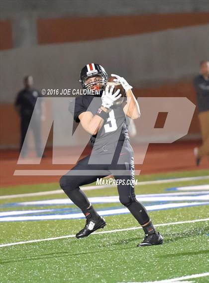 Thumbnail 3 in Churchill vs Vista Ridge (Class 6A Division II Region 4) photogallery.