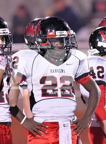Thumbnail 2 in Churchill vs Vista Ridge (Class 6A Division II Region 4) photogallery.