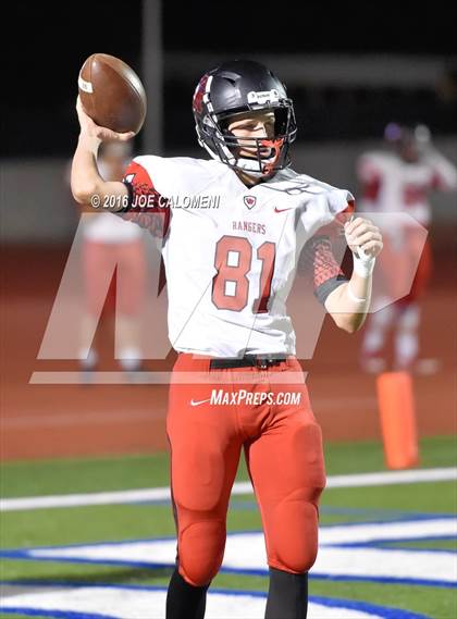 Thumbnail 1 in Churchill vs Vista Ridge (Class 6A Division II Region 4) photogallery.