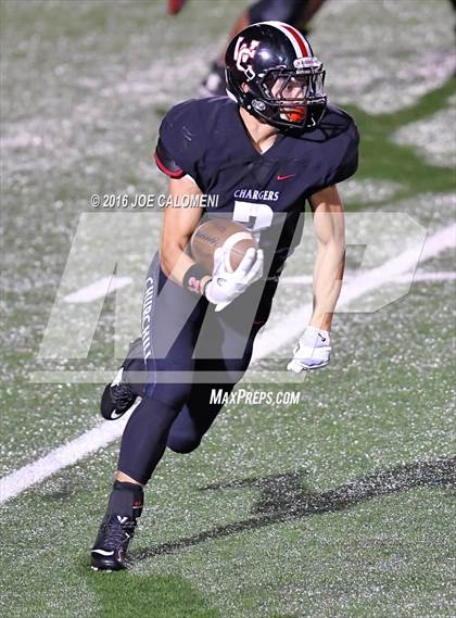 Thumbnail 2 in Churchill vs Vista Ridge (Class 6A Division II Region 4) photogallery.