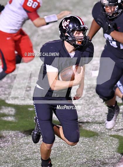 Thumbnail 1 in Churchill vs Vista Ridge (Class 6A Division II Region 4) photogallery.