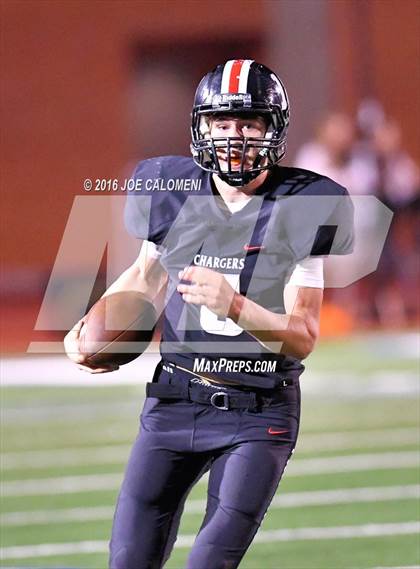 Thumbnail 3 in Churchill vs Vista Ridge (Class 6A Division II Region 4) photogallery.