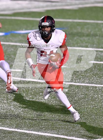 Thumbnail 1 in Churchill vs Vista Ridge (Class 6A Division II Region 4) photogallery.