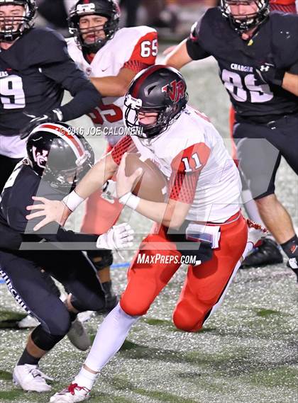 Thumbnail 2 in Churchill vs Vista Ridge (Class 6A Division II Region 4) photogallery.