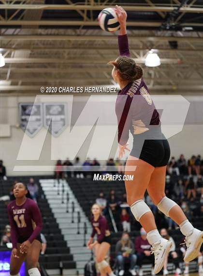 Thumbnail 2 in Magnolia West @ College Station photogallery.