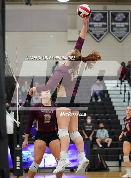 Thumbnail 3 in Magnolia West @ College Station photogallery.