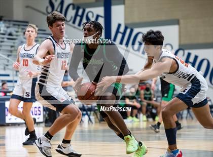 Thumbnail 3 in Poteet vs Sachse photogallery.