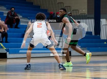 Thumbnail 3 in Poteet vs Sachse photogallery.