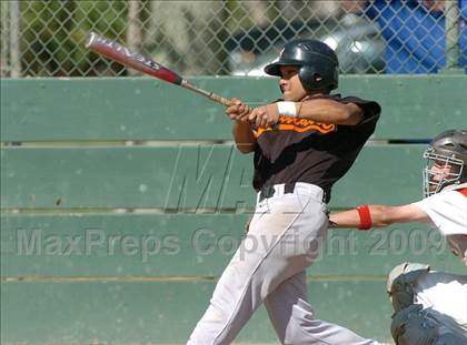 Thumbnail 3 in Vacaville vs. San Juan (Land Park Easter Tournament) photogallery.