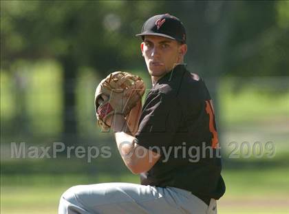 Thumbnail 2 in Vacaville vs. San Juan (Land Park Easter Tournament) photogallery.