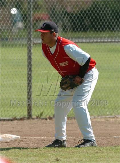 Thumbnail 2 in Vacaville vs. San Juan (Land Park Easter Tournament) photogallery.
