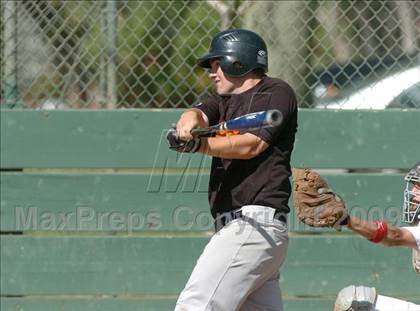 Thumbnail 2 in Vacaville vs. San Juan (Land Park Easter Tournament) photogallery.