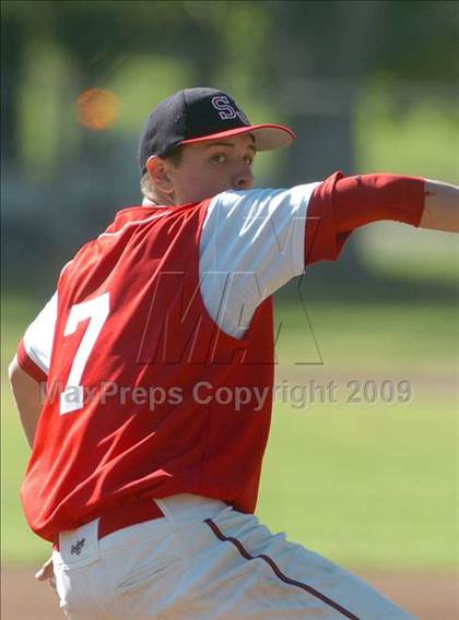 Thumbnail 2 in Vacaville vs. San Juan (Land Park Easter Tournament) photogallery.
